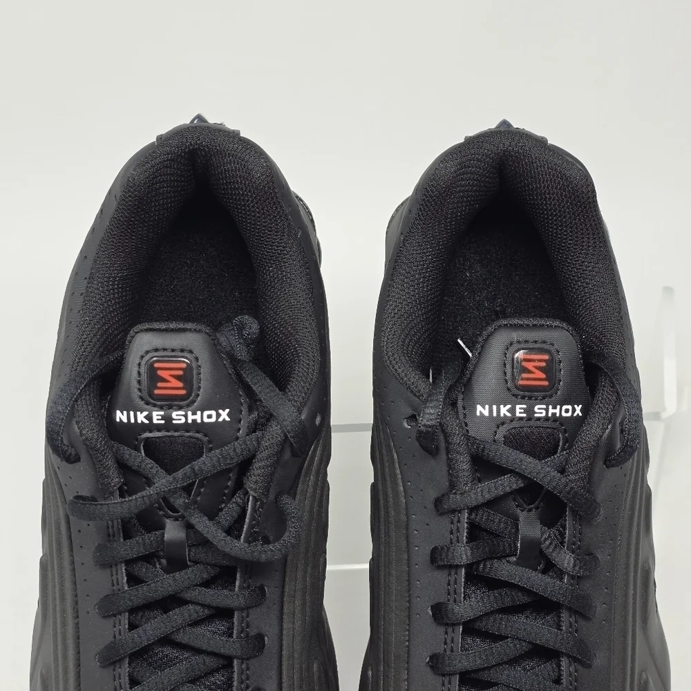 Nike Shox R4 GS Triple Black Shoes Youth Size 4.5Y Womens Size 6 CW2626-003 New